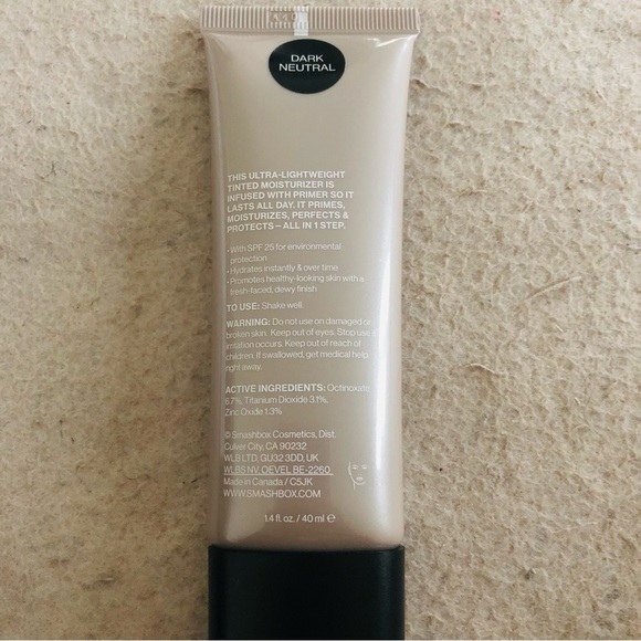 Smashbox Halo Tinted Moisturizer - Picture 9 of 9